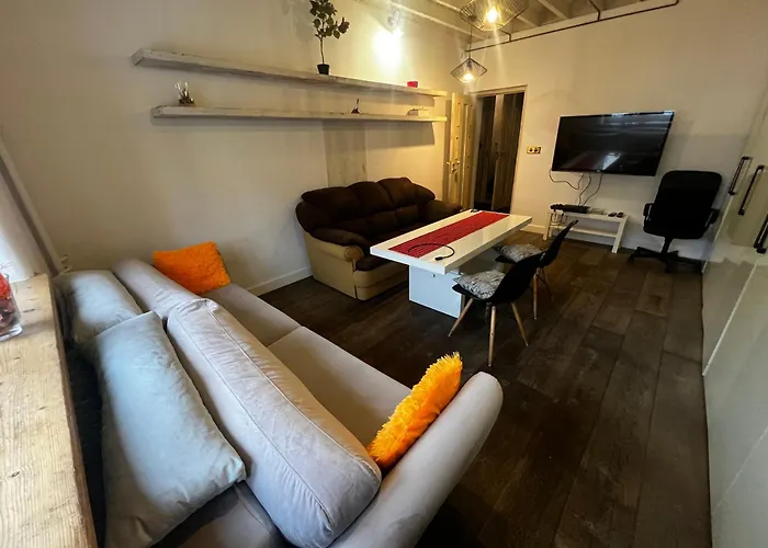 Big City Life Apartments - Plac Wilsona, Metro, Zoliborz